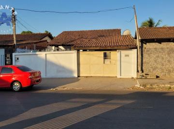Casa · 105m² · 2 Quartos · 2 Vagas · Excelente Oportunidade Comercial - Imóvel em Localização Estratégica!