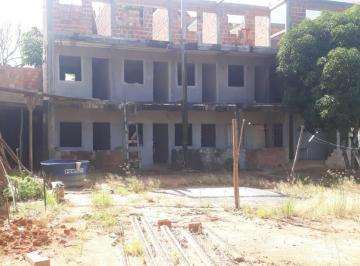 Comercial de 15 quartos, Camaçari · Prédio em construção para pousada com 15 suítes!