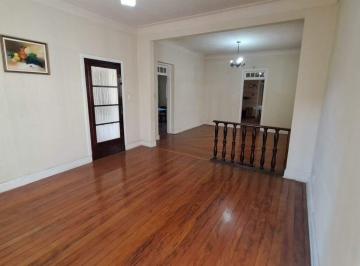 Casa · 140m² · 3 Quartos · 4 Vagas · Casa térrea próximo ao metrô Penha