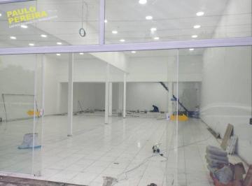 6a7cbd7fcd51374fe224ed52ca12b9d2e333cf55 · Salão Comercial Novo com 161 m