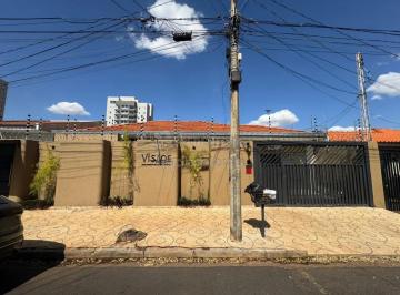 Casa · 225m² · 4 Quartos · 2 Vagas · Casa Padrão para Venda com 04 Dormitórios no bairro Jardim Maracanã