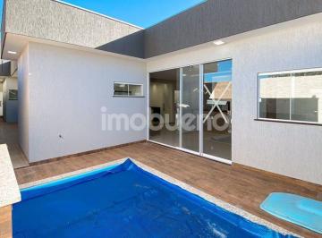 lqn4tbw2nmeym2ezzgq2mzgx_md · Casa térrea, com 3 quartos sendo 1 suíte no Vila Verde. R$800.000