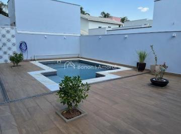 Casa · 261m² · 3 Quartos · Sobrado pronto para morar