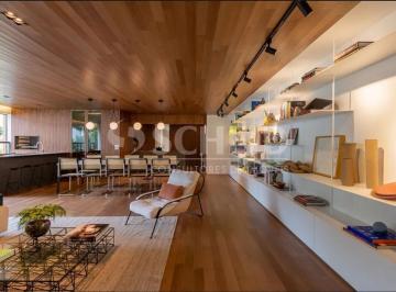Apartamento · 231m² · 4 Quartos · 3 Vagas · Apartamento á Venda no Brooklin com 4 quartos 2 suítes e 3 vagas de garagem.