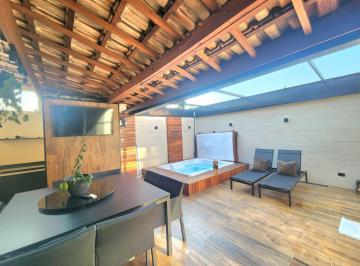 Casa de 3 quartos, Santana de Parnaíba · Casa com 3 quartos para venda em Alphaville São Paulo 