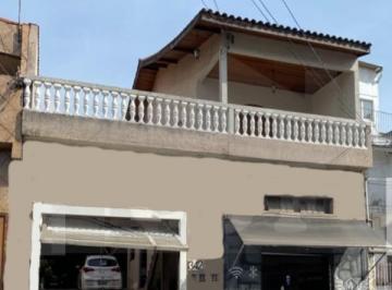 Casa · 200m² · 3 Quartos · 8 Vagas · Sobrado com 3 dormitórios em Osasco