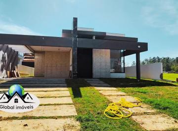 Casa · 180m² · 3 Quartos · 3 Vagas · Ninho Verde 1 - Casa térrea com 3 Suítes - Excelente acabamento