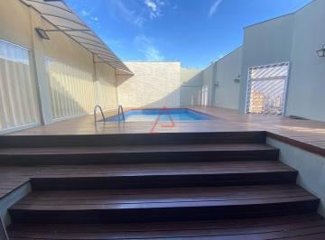 Apartamento · 476m² · 4 Quartos · 2 Vagas · Apartamento Cobertura com 4 quartos (2 suítes) à Venda, 476m² por R$1.700.000,00, Centro, Londrina-P