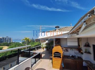 Apartamento · 260m² · 4 Quartos · 3 Vagas · Saint Tropez, cobertura 4 quartos com infraestrutura na Orla da praia !