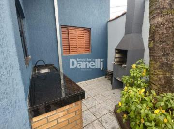Casa · 61m² · 3 Quartos · 2 Vagas · Casa à venda, 3 quartos, 1 suíte, 2 vagas, Jardim Gurilândia - Taubaté/SP