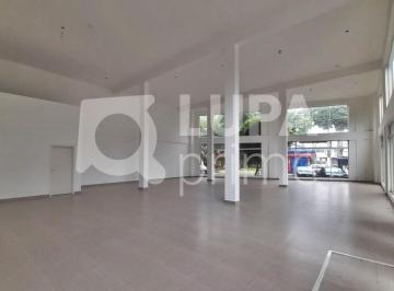 Comercial · 231m² · SALÃO COMERCIAL COM 230M² PARA LOCAÇÃO NO JAÇANÃ
