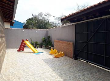 Casa · 176m² · 4 Quartos · 2 Vagas · Casa à venda em Boituva, no bairro Vicente Laureano, 176m² de área construída.
