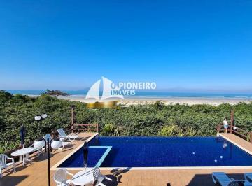 Casa · 93m² · 3 Quartos · 2 Vagas · Casa de Praia com 3 Suítes em Boraceia - Pé na Areia