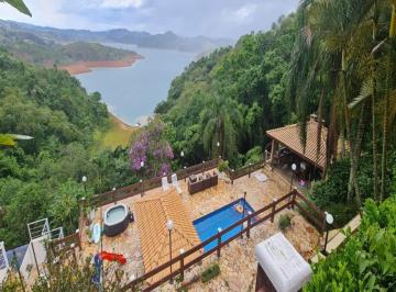 Foto 01 · CASA/CHÁCARA 2.592 TERRENO /  380 ÁREA CONSTRUIDA / 4 QUARTOS À VENDA - PÉ NA ÁGUA -  RECANTO DOS PÁ