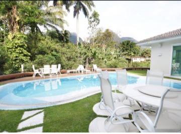 Casa · 1300m² · 5 Quartos · 4 Vagas · Casa de condomínio com 5 quartos, 1300m², para locação em Rio de Janeiro, Itanhangá