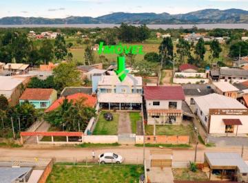 Foto 14 · Imóvel Espaçoso e Aconchegante com 2 Quartos e 4 Vagas de Garagem em Imbituba-SC - Casa à Venda no B