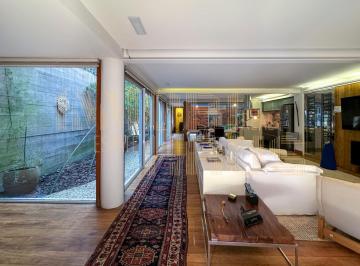 Casa · 245m² · 3 Quartos · 2 Vagas · Casa à venda na Vila Nova Conceição | 3 quartos / 3 suítes