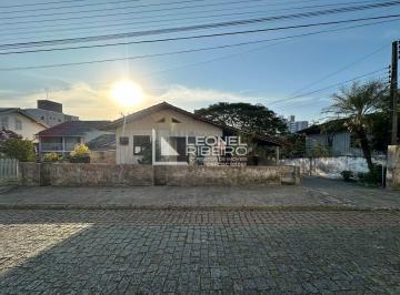 Casa · 324m² · 7 Quartos · 2 Vagas · Casa com 7 dormitórios, 324,23m² à venda no bairro Imigrantes em Timbó/SC