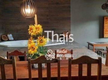 28a618216ee1b5b4f62f4d1dd83f54ecb35b6a5d · Casa com piscina no Condomínio Bem Estar