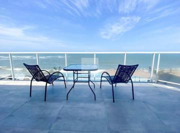 Casa · 200m² · 5 Quartos · 4 Vagas · Linda casa frente mar em Barra Velha - SC