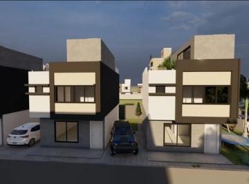 Casa · 131m² · 3 Quartos · 1 Vaga · Imperdível oportunidade de compra: Casa em condomínio no Alto Boqueirão, Curitiba-PR, 3 quartos, 1 s