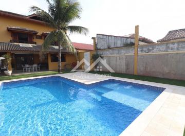 Casa · 500m² · 3 Quartos · 2 Vagas · 
                                Casa em Peruíbe
                            