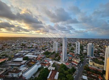 Compre Apartamento a venda em andar alto com 2 quartos, 1 Suíte, 1 vaga coberta e com 50m² em Casa Amarela. · Apartamento em Casa Amarela  -  Recife