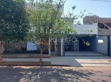 Casa · 450m² · 3 Quartos · 6 Vagas · Casa de Alto Padrão à Venda no Jardim Oásis, Paranavaí, PR
