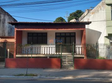 Comercial · 120m² · 4 Quartos · 2 Vagas · Excelente casa para locação comercial no Centro de Macaé