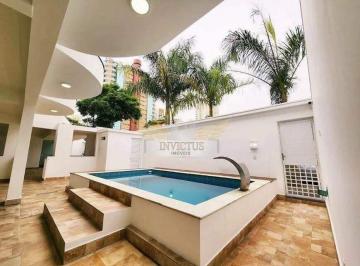 Casa · 250m² · 2 Quartos · 4 Vagas · Sobrado com 2 Quartos para Alugar 250m² - Bairro Jardim, Santo André/SP.