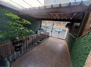 Casa · 300m² · 3 Quartos · 7 Vagas · Sobrado à venda no bairro da Saúde de 3 dormitórios, 3 banheiros e 7 vagas