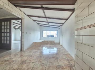 Casa · 100m² · 3 Quartos · 6 Vagas · Casa com 3 Quartos em Jardim Leopoldina, Porto Alegre - R$ 395.000