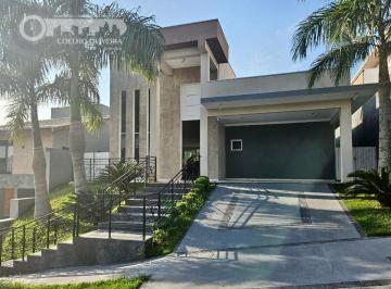 Casa · 210m² · Casa de Condomínio em Loteamento Vale Azul I - Jundiaí