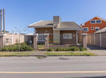 Casa · 408m² · 3 Quartos · 5 Vagas · Casa à venda - em Santa Felicidade