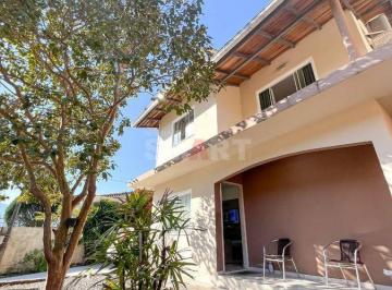 Casa · 5 Quartos · 3 Vagas · Sobrado com 5 Quartos Semimobiliado - Jaraguá 99