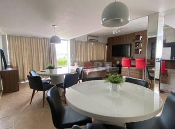 Casa · 46990m² · 4 Quartos · Casa à venda com 3 Suítes + 1 Quarto no bairro Czerniewicz