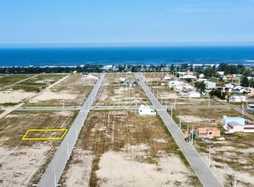 Terreno · 300m² · Terreno no Village Dunas Norte