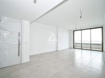 sala · RIO BY YOO. Apartamentos luxuosos de 3 quartos, suíte, vaga e infraestrutura completa. A venda no Fl
