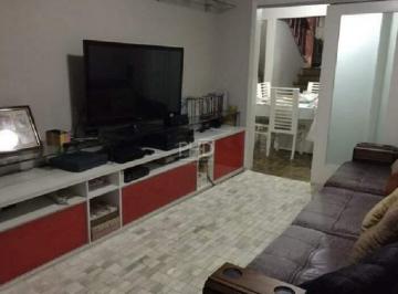 Casa · 361m² · 3 Quartos · 4 Vagas · Sobrado amplo com 290m², 3 dormitórios e suíte com hidromassagem em localização privilegiada - São B