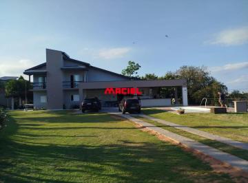 Casa · 350m² · 4 Quartos · 6 Vagas · Oportunidade única! Casa no Mirante do Vale (Jacareí) - 4 suítes / totalmente reformada / terreno am