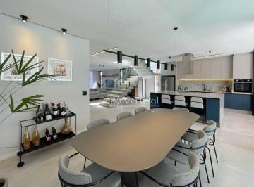 e87af7b44883d0958f617921db33cb00293f3aaa · Casa Condominio São Paulo II na Granja Viana