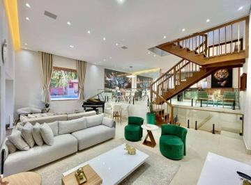 6a062a792e2c82762fab015db7fb364a71d634b6 · Casa à venda Condominio Villagio Toscano na Granja Viana