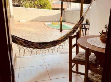 70c17618b8c1e839874d76a13e96ac0f4145861f · Casa no Quinta Ranieri
