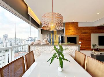 Apartamento de 3 quartos, São Paulo · Lindo apartamento com 3 dormitórios, Varanda Gourmet e 2 vagas demarcadas.