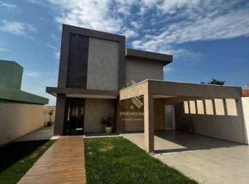a4f07f9232f3e9ad8ca6ab189243872853ce2253 · Casa com 3 dormitórios à venda, 252 m² por R$ 1.600.000,00 - Jardim dos Pinheiros - Atibaia/SP