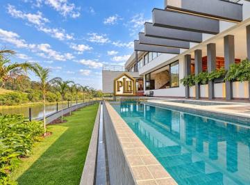 3195d7b350f86549e0184b58d33816f3fef394c4 · Casa à Venda no Figueira Garden em Atibaia | 3 Suítes | 530 m² | Piscina Aquecida 25 m | Cinema | Ac