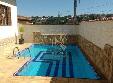 f2e71c293296cf0f5c8a592559658e4b6aabef28 · Casa Térrea à Venda no Jardim do Lago em Atibaia/SP | Piscina e Área Gourmet