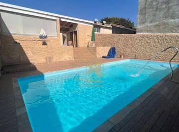 fd0500508316fbf922386f59382a49fe66f6a987 · Casa Residencial à venda, Jardim Imperial, Atibaia - CA2538.