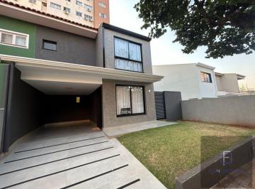 Casa · 145m² · 3 Quartos · 2 Vagas · VENDA | Sobrado, com 3 dormitórios em Vila Bosque, Maringá