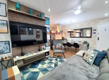 Apartamento · 74m² · 2 Quartos · 1 Vaga · Apartamento a venda na praia da Enseada no Guarujá